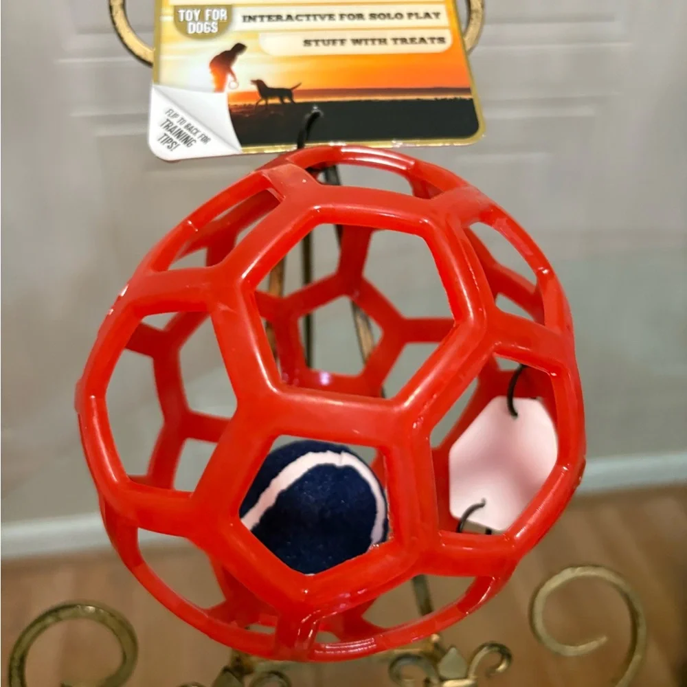 Gold Star Sniff 'N Seek Ball for Dogs